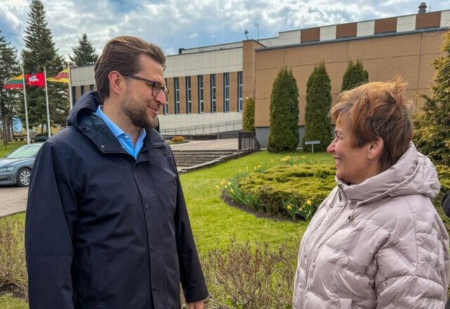 Seirijų Antano Žmuidzinavičiaus gimnazijoje viešėjo Seimo narys Lukas Savickas