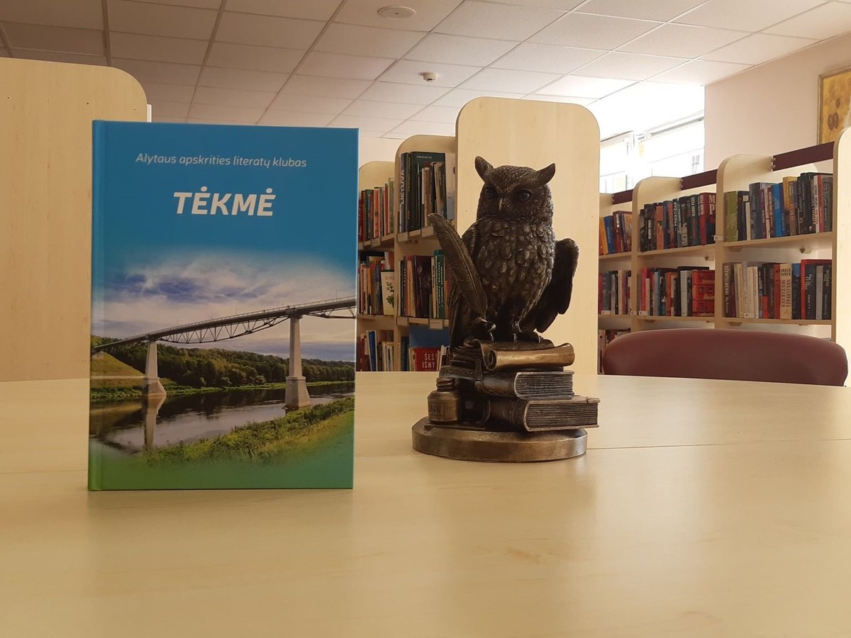 Kviečiame į literatų klubo ,,Tėkmė‘‘ almanacho pristatymą!
