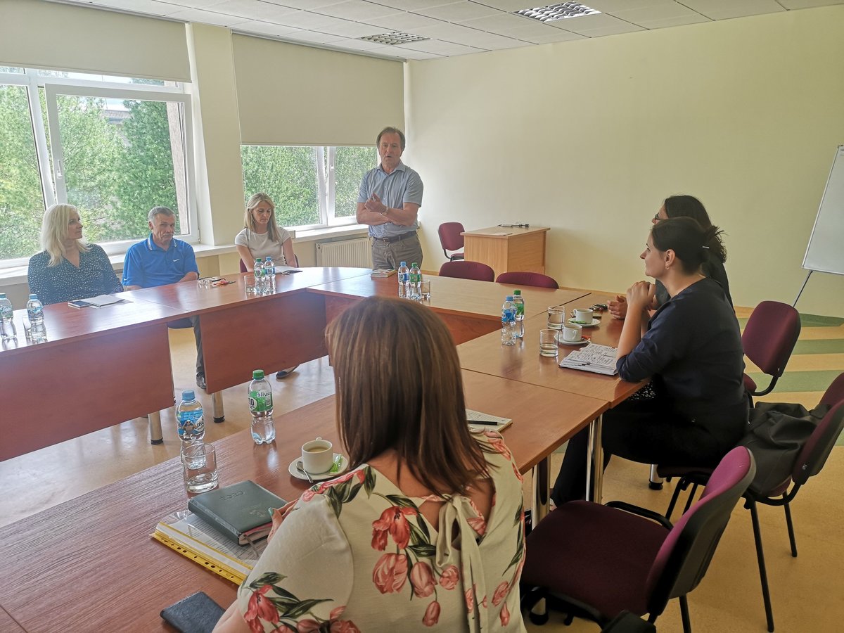 Aptartos nedarbo rajone problemos, suplanuoti jo mažinimo veiksmai  