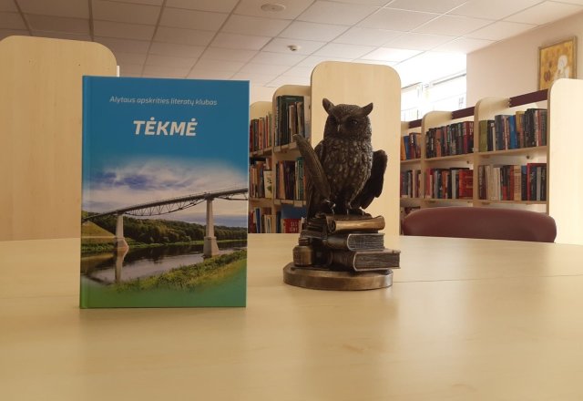Kviečiame į literatų klubo ,,Tėkmė‘‘ almanacho pristatymą!