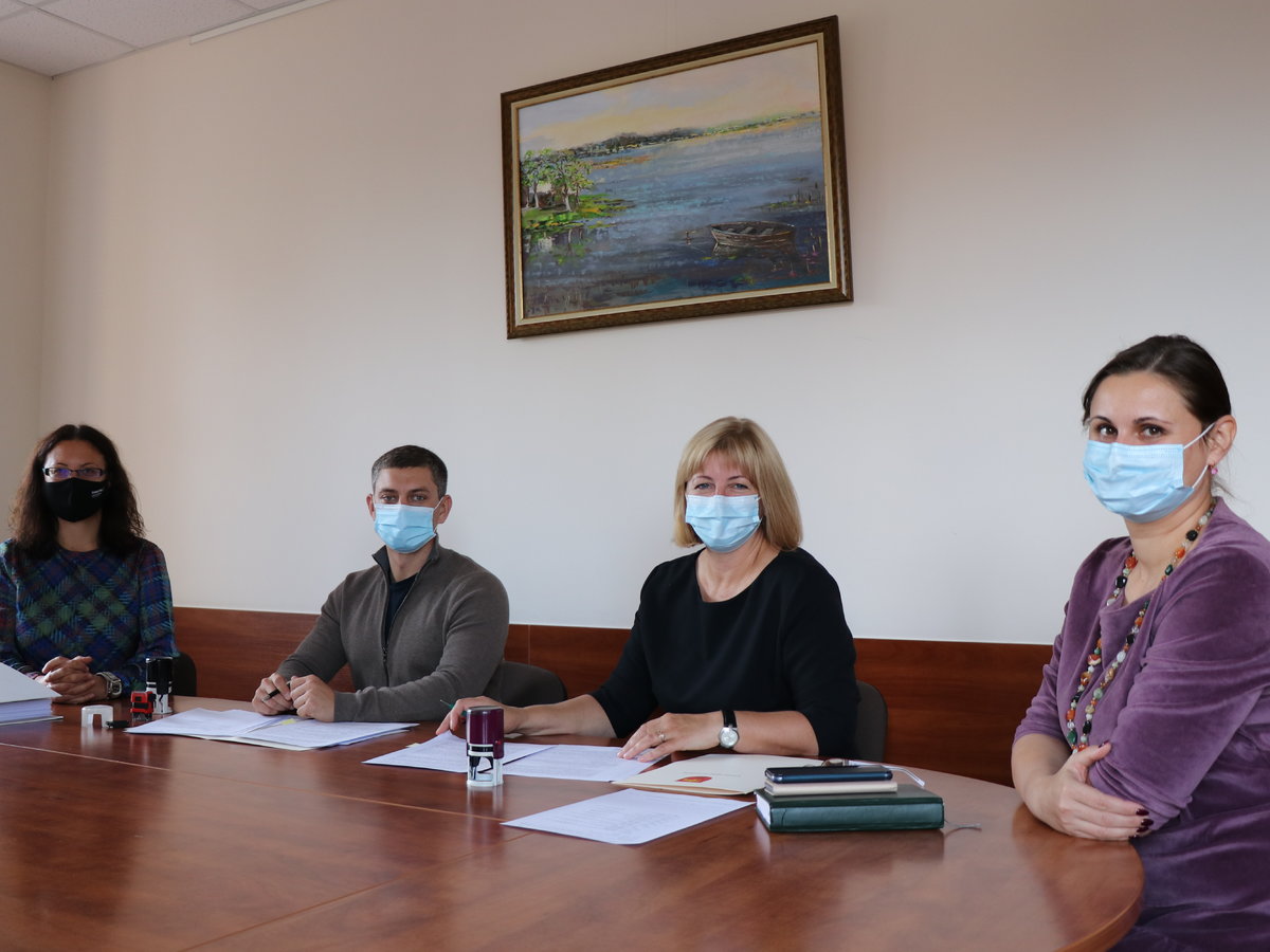 Administracijos direktorė Ilona Šaparauskienė: „Jau greitai džiaugsimės nauja Veisiejų parko tako...