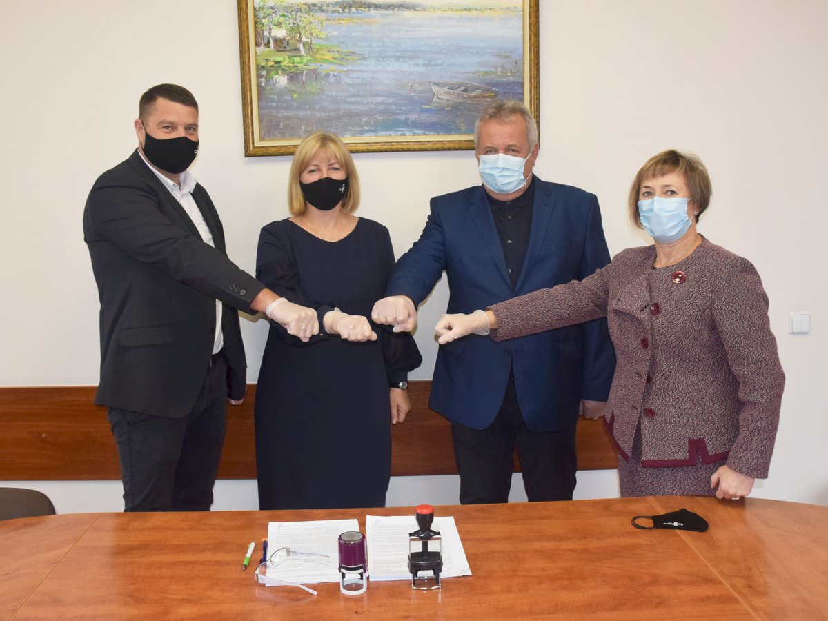 Lazdijų sporto centro statybų darbai prasideda: bus įrengiamos sportininkų apgyvendinimui skirtos...