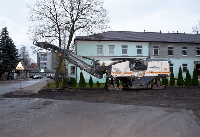 Remontuojama viena pagrindinių – Lazdijų miesto Dainavos gatvė: atsiprašome už laikinus nepatogumus