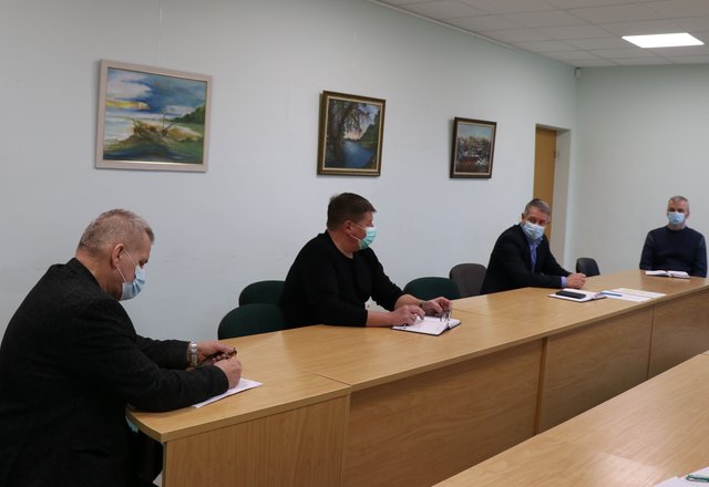 Lazdijų rajono savivaldybės ekstremalių situacijų komisijos operacijų centre –  dėmesys...