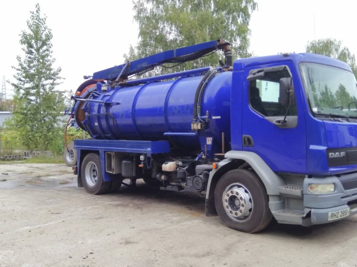 Atsiprašome: nuotekų išvežimo paslauga gali vėluoti