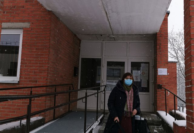 COVID-19 situacija: pandemija neslūgsta – susirgo dar 15 gyventojų.  Į Lazdijus šiandien parvežta...