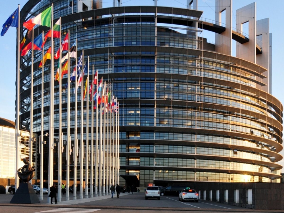 Jau nuo šiandien jau galite teikti pasiūlymus  dėl Europos ateities. Prisijunkite!