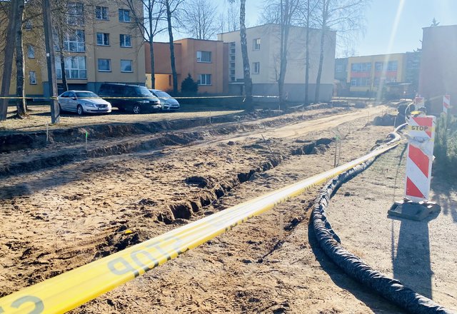 Tikras darbymetis rajono keliuose ir automobilių aikštelėse – bus naujo asfalto
