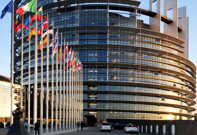 Jau nuo šiandien jau galite teikti pasiūlymus  dėl Europos ateities. Prisijunkite!