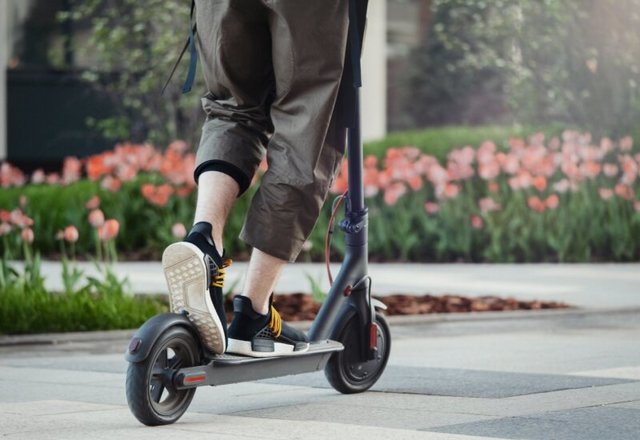 Kompensacija įsigyti dviratį ar paspirtuką, pridavus taršų automobilį – jau netrukus