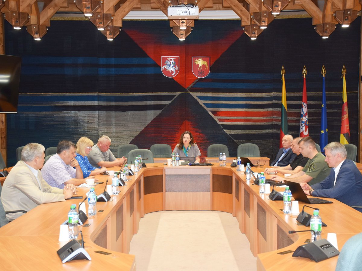 Lazdijų politikai siunčia aiškią žinutę: esame pasirengę padėti, tačiau turime žinoti kokiomis...
