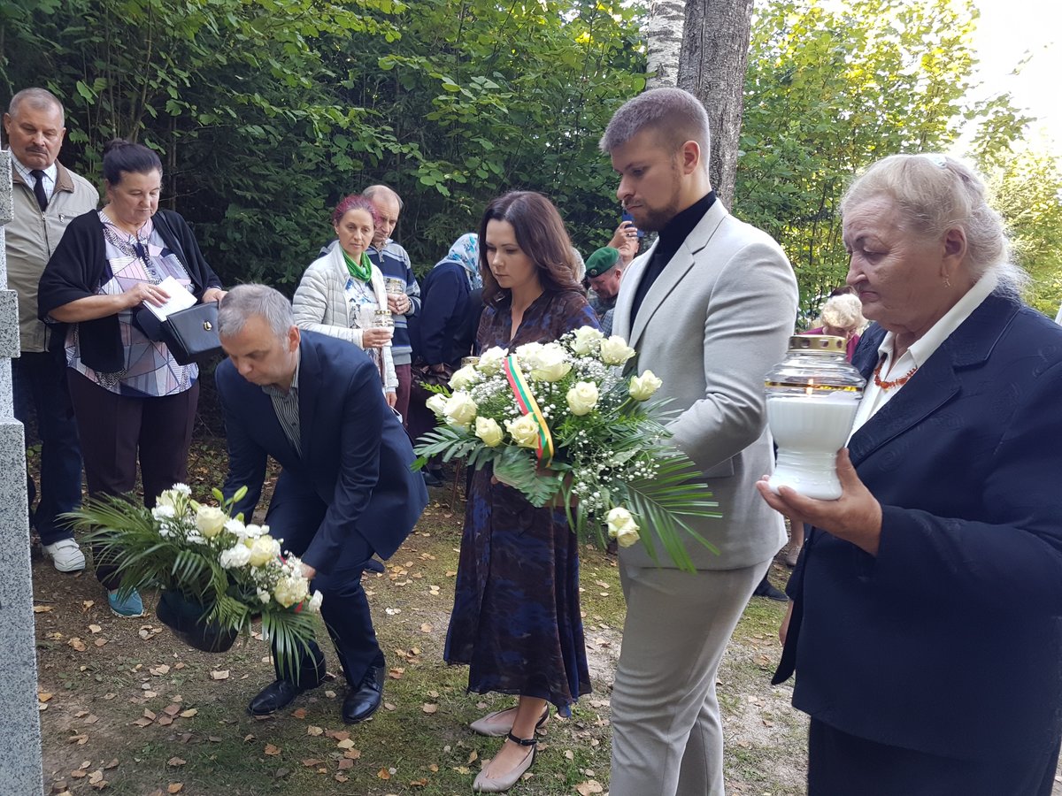 Bestraigiškės miške paminėtas partizanų žūties 70-metis
