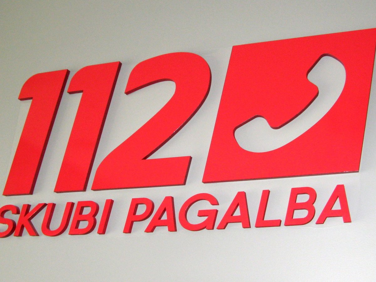 Nuo spalio 1 dienos Lietuvoje liks vienas skubiosios pagalbos telefono ryšio numeris – 112
