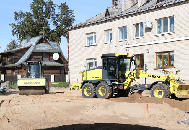 Merė Ausma Miškinienė: Kauno g. 13, Lazdijuose esančios aikštelės įrengimo darbų pabaigtuvės...