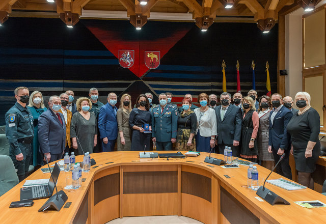 Policijos generalinio komisaro Renato Požėlos vizitas Lazdijuose: naujų patalpų apžiūra ir...