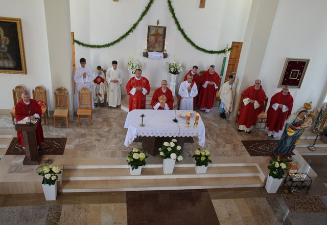 Šeimų piligrimystės sekmadienis Dusios ežero pakrantėje: visus suvienijo bendra malda,...