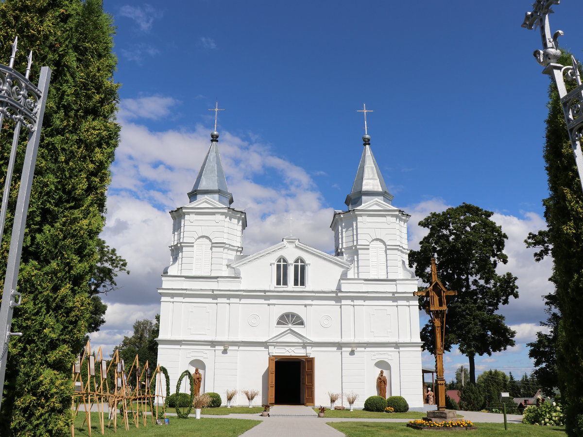 Meteliuose paminėtas bažnyčios 200 metų jubiliejus
