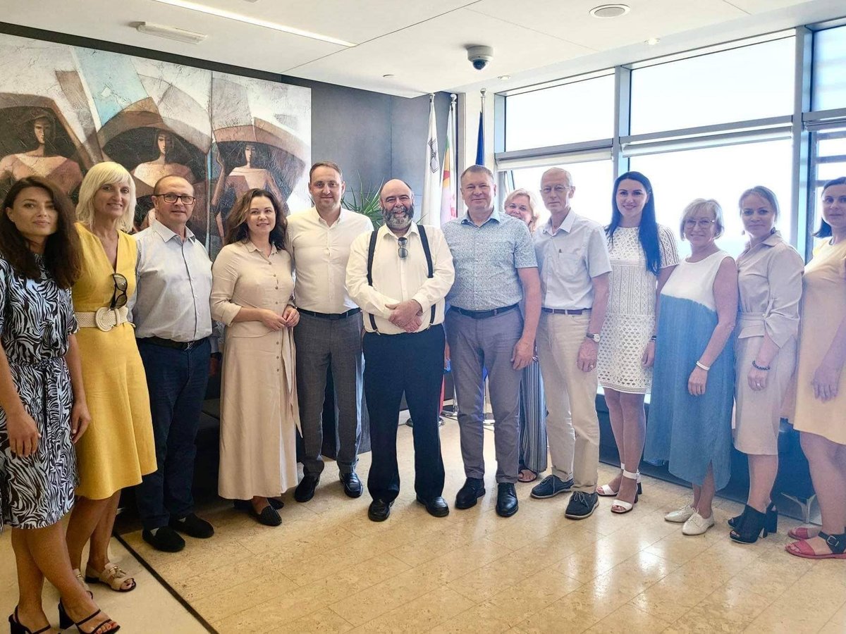 Merė A. Miškinienė su Alytaus regiono plėtros tarybos delegacija aktualių Dzūkijos kraštui...