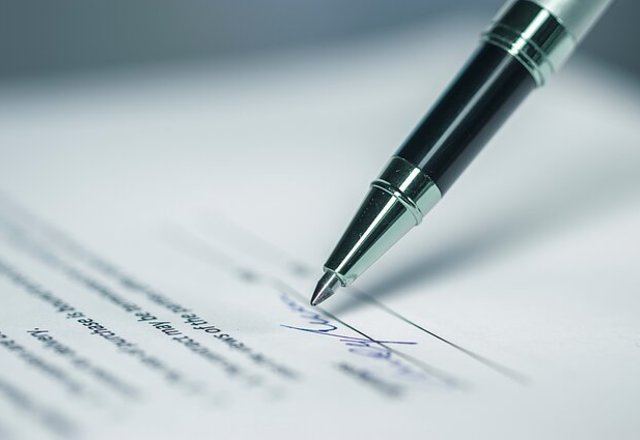 Kiek rinkėjų parašų turės surinkti rinkimų politinės kampanijos dalyviai?  