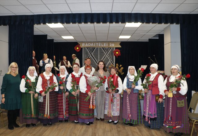 Folkloro kolektyvas „Radastėlė“ švenčia 20-metį!
