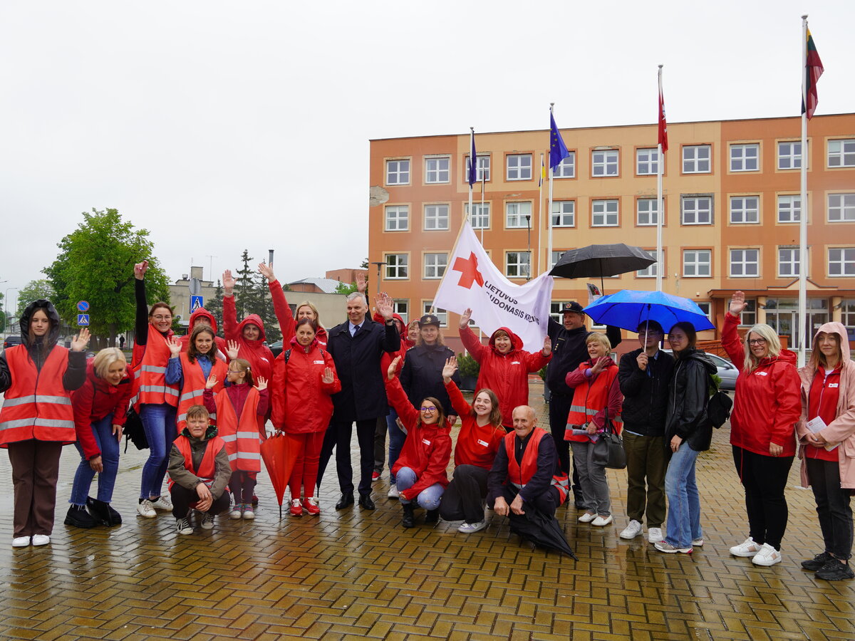 Lietuvos Raudonojo Kryžiaus ekipažo žinia Lazdijams: laukiamas kiekvienas naujas savanoris