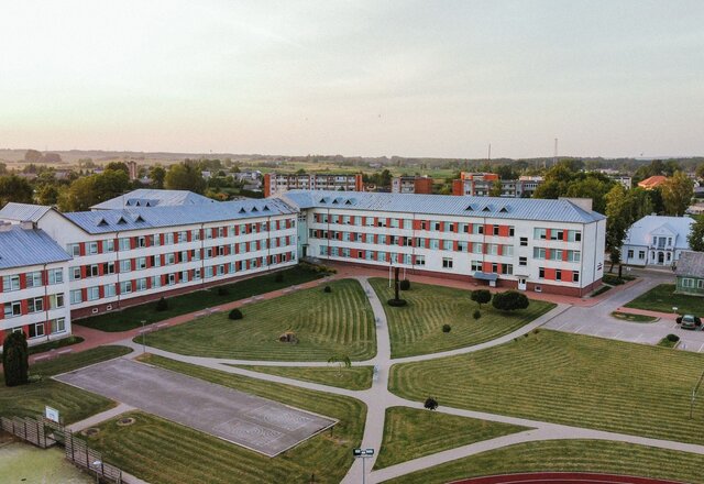 Paskelbti valstybinių brandos egzaminų rezultatai: penkių rajono abiturientų žinios įvertintos...