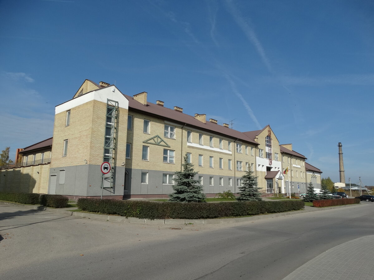 Lazdijų rajono savivaldybės administracija skelbia viešą patalpų nuomos konkursą
