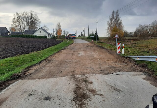 Džiugios žinios – remontuojamas valstybinės reikšmės rajoninis kelias Nr. 2533 Avižieniai–Straigiai