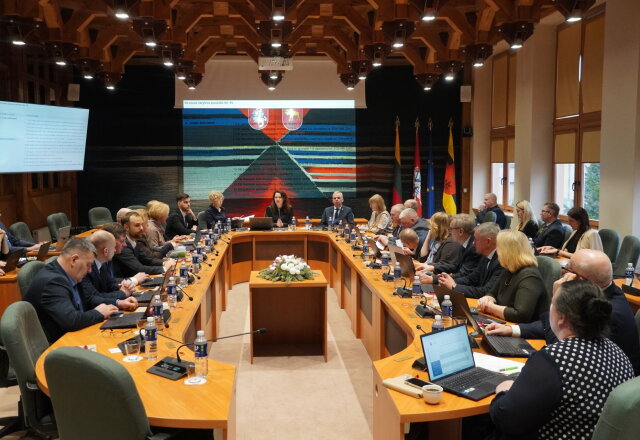Finaliniame 2023-ųjų metų savivaldybės tarybos posėdyje: tikslintas biudžetas, pritarta...