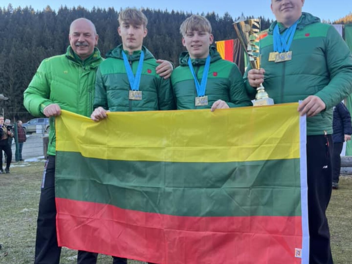 Iš Europos bavariško akmenslydžio čempionato lazdijiečiai grįžo su trimis medalių komplektais