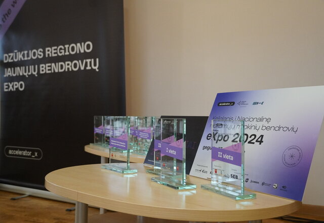 Penktadienį Lazdijuose vyko Dzūkijos mokomųjų bendrovių mugė eXpo: nuo saldumynų iki išmanių...