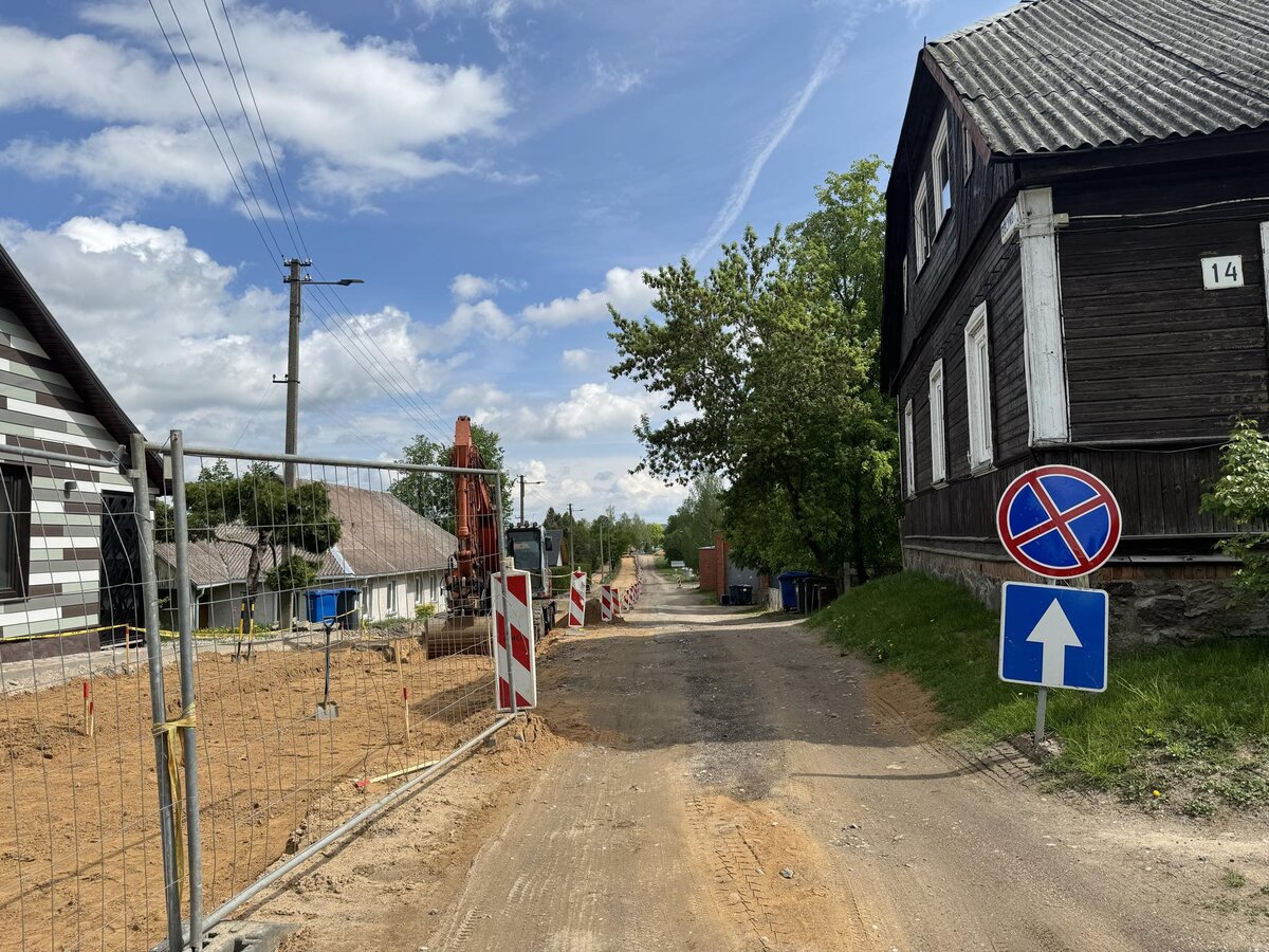 Gėlyno gatvėje sparčiai vyksta kapitalinio remonto darbai