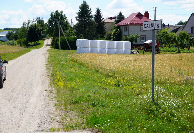 Nauja asfalto danga – Bajoriškių gyvenvietėje: pasirašyta rangos sutartis dėl Kalnų gatvės remonto