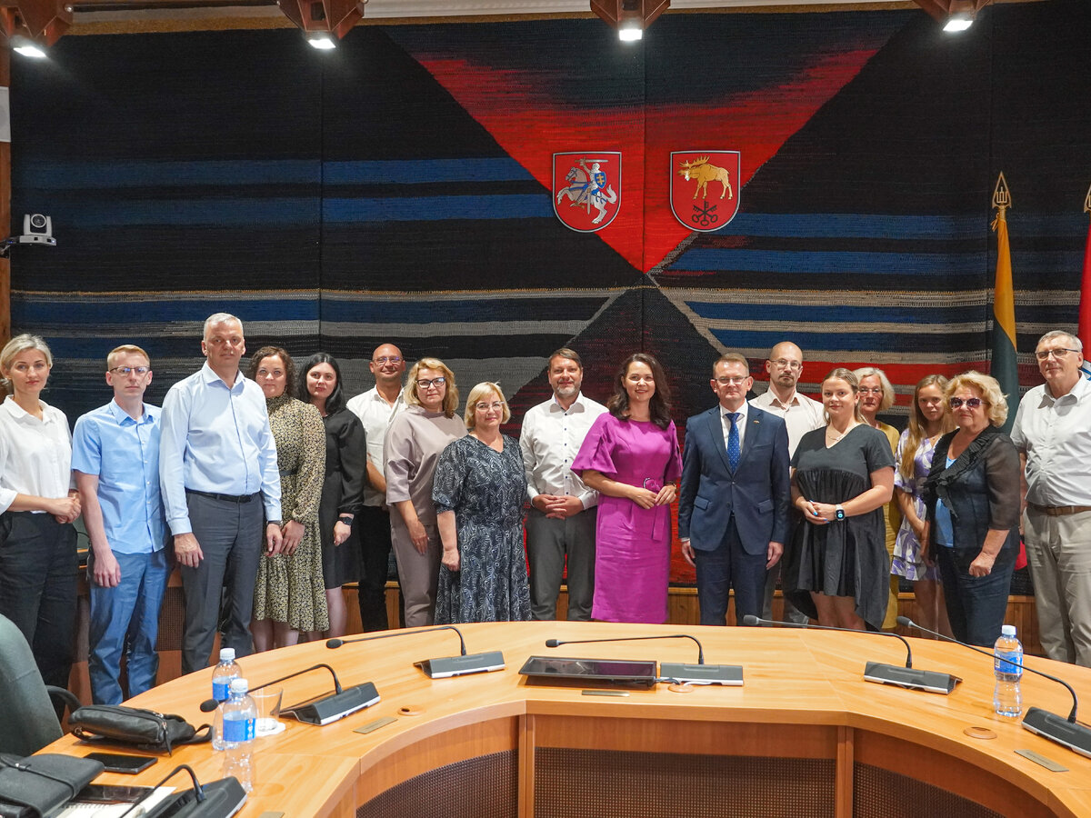 Sveikatos apsaugos ministras A. Dulkys: sveikatos priežiūros įstaigos rajone stiprėja, paslaugų...