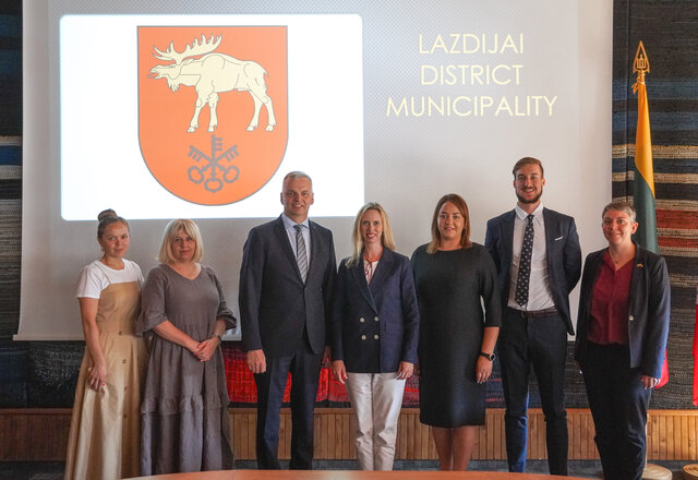 Lazdijų rajono savivaldybėje lankėsi JAV ambasadorė Lietuvoje Kara McDonald
