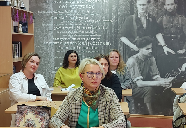 Spalio mėnuo Lazdijų rajono pedagogams – intensyvių konsultacijų ir mokymų laikotarpis!