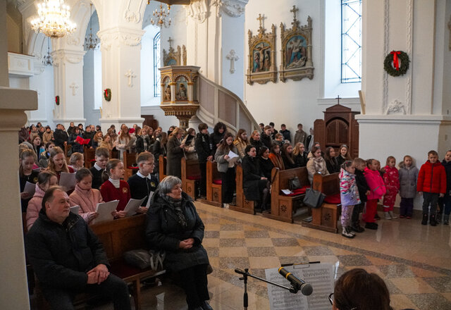 Tradicinis šventinių giesmių festivalis „Giesmių giesmelė“