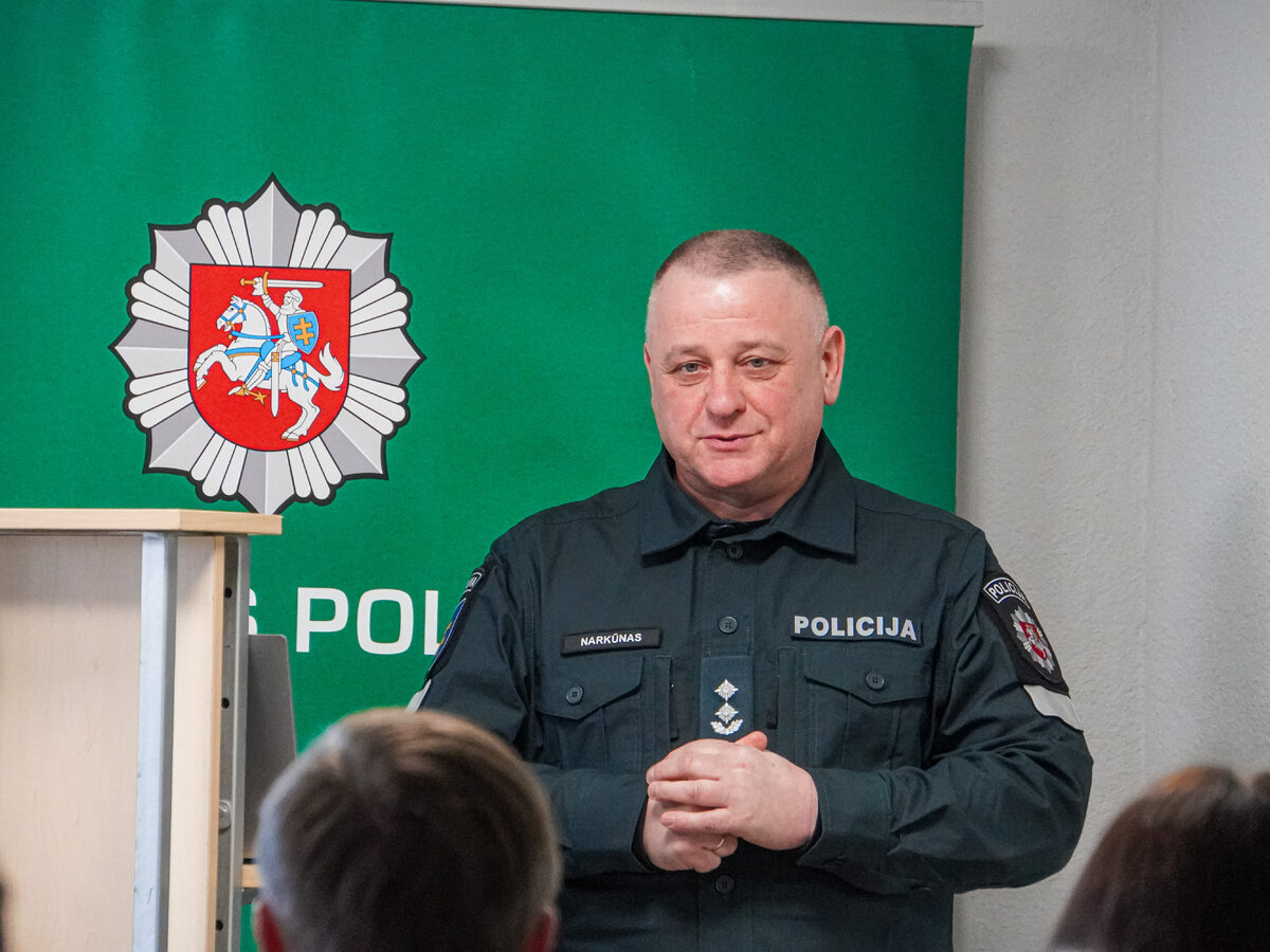 Lazdijų rajono policijos komisariato 2024 metų veiklos ataskaitinis susitikimas: padėkos žodžiai,...