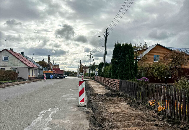 Seirijai ir toliau tvarkosi: Vytauto gatvėje – šaligatvio remontas