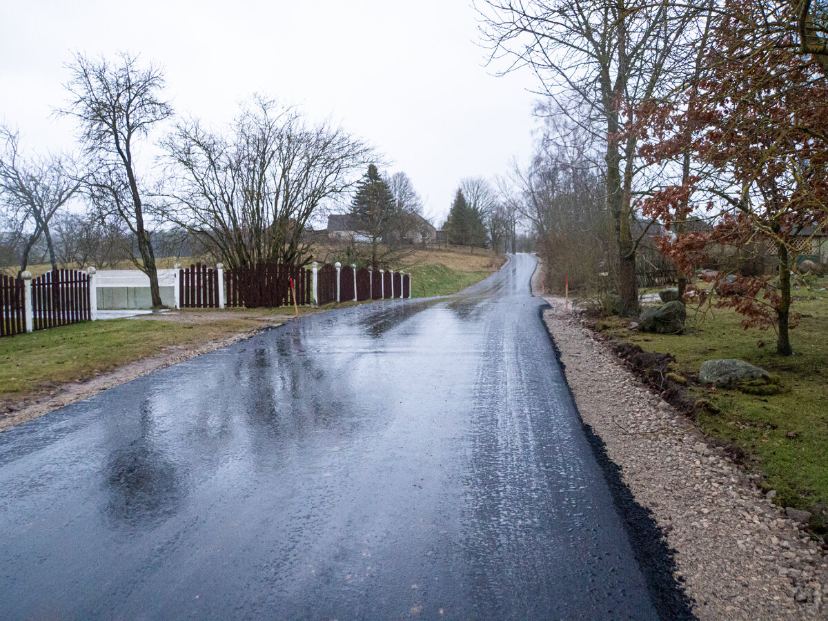 Nemajūnuose Liepų g. baigiamieji kelio remonto darbai