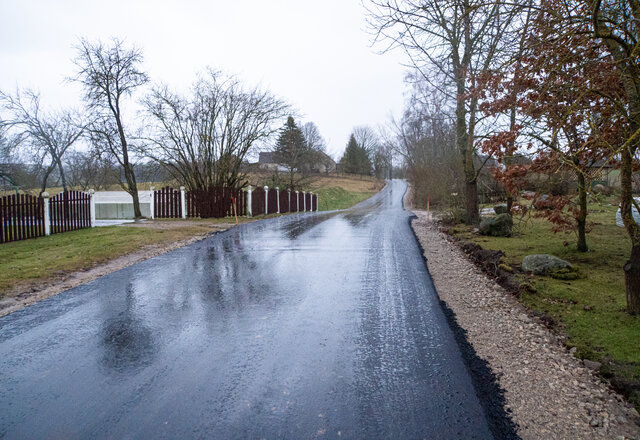 Nemajūnuose Liepų g. baigiamieji kelio remonto darbai