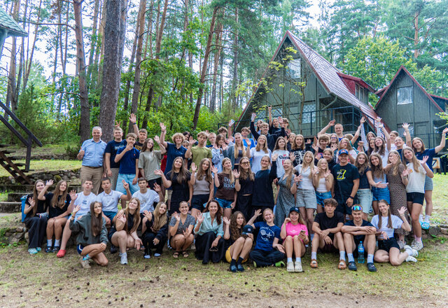 Jubiliejinė jaunimo vasaros stovykla: Lazdijų krašto jaunimas susibūrė jau 20-ąjį kartą!