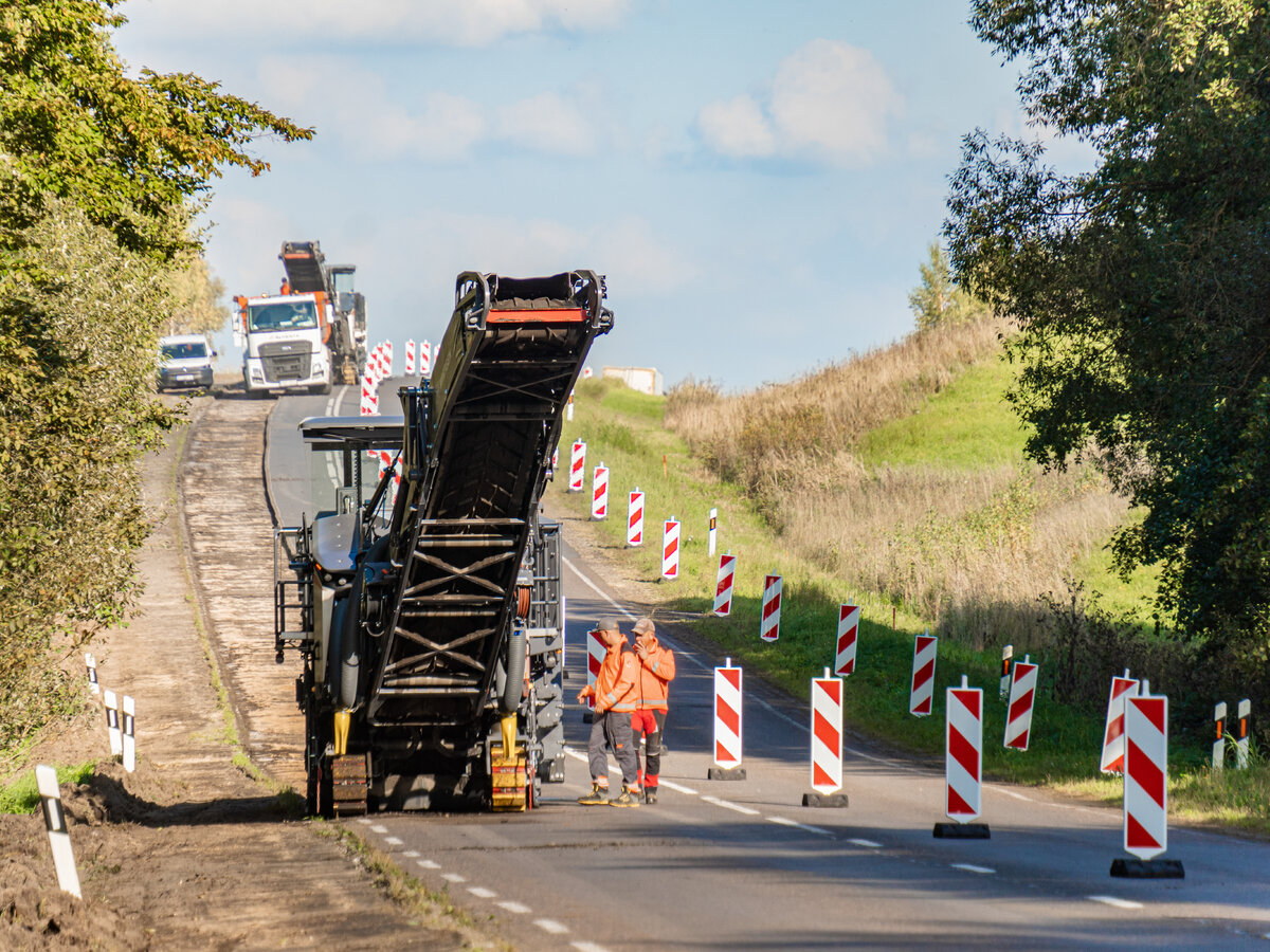 „Via Lietuva“ pradėjo reikšmingų kelių atnaujinimo darbus Lazdijų rajone